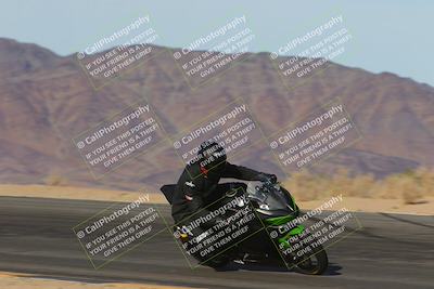 media/Dec-10-2023-SoCal Trackdays (Sun) [[0ce70f5433]]/Turn 10 Inside (140pm)/